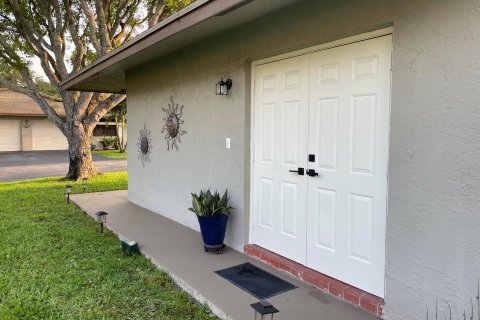 Condo in Boynton Beach, Florida, 2 bedrooms  № 1186351 - photo 5