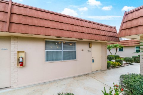 Condo in Delray Beach, Florida, 1 bedroom  № 1182314 - photo 26