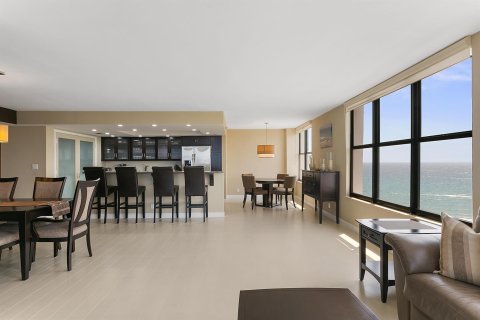 Condominio en venta en Highland Beach, Florida, 3 dormitorios, 172.05 m2 № 1182636 - foto 30