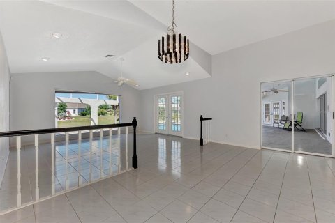 Villa ou maison à vendre à Punta Gorda, Floride: 4 chambres, 312.99 m2 № 1130136 - photo 21