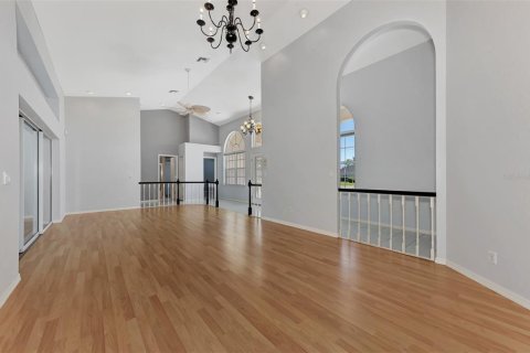 Villa ou maison à vendre à Punta Gorda, Floride: 4 chambres, 312.99 m2 № 1130136 - photo 11