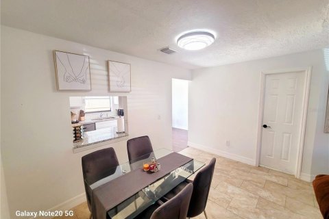 Copropriété à vendre à Orlando, Floride: 2 chambres, 102.56 m2 № 1130179 - photo 26