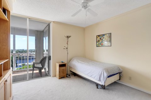 Condominio en venta en Delray Beach, Florida, 3 dormitorios, 198.63 m2 № 192894 - foto 11