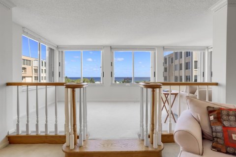 Condominio en venta en Delray Beach, Florida, 3 dormitorios, 198.63 m2 № 192894 - foto 26