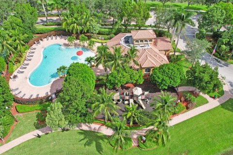 Villa ou maison à vendre à West Palm Beach, Floride: 4 chambres, 214.42 m2 № 1081388 - photo 6