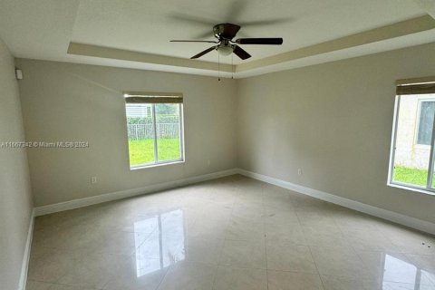 House in Miramar, Florida 4 bedrooms, 249.35 sq.m. № 1381915 - photo 13