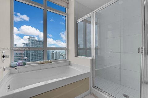 Condominio en venta en Miami, Florida, 2 dormitorios, 118.73 m2 № 1428091 - foto 26