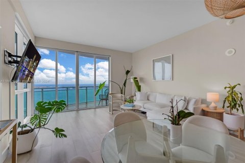 Condominio en venta en Miami, Florida, 2 dormitorios, 118.73 m2 № 1428091 - foto 17