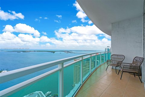 Condominio en venta en Miami, Florida, 2 dormitorios, 118.73 m2 № 1428091 - foto 2