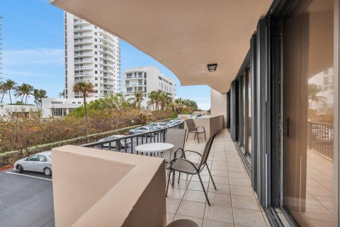 Condo in Riviera Beach, Florida, 2 bedrooms  № 1152092 - photo 12