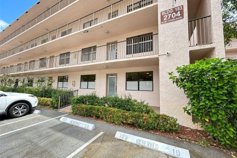 Condominio en venta en Sunrise, Florida, 2 dormitorios, 130.43 m2 № 1127571 - foto 2