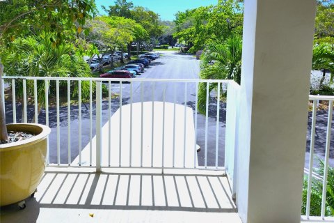 Copropriété à vendre à Pompano Beach, Floride: 3 chambres, 170.94 m2 № 1099084 - photo 13