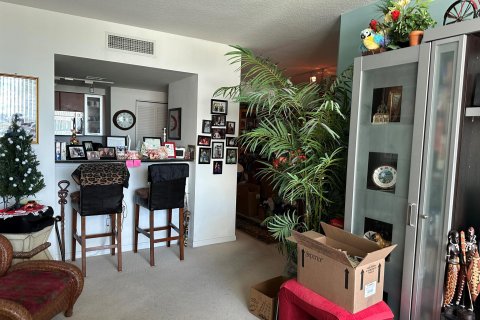 Condo in Boynton Beach, Florida, 3 bedrooms  № 1096404 - photo 12