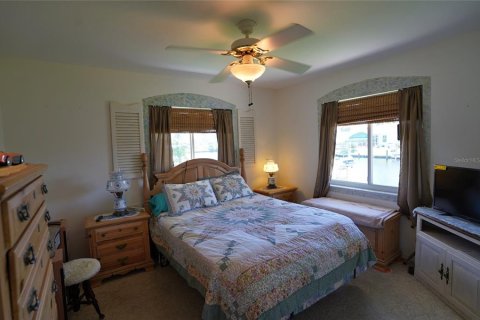 Casa en venta en Port Charlotte, Florida, 3 dormitorios, 179.58 m2 № 1340073 - foto 25