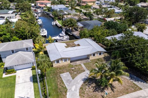 Casa en venta en Palm Beach Gardens, Florida, 4 dormitorios, 182.09 m2 № 445931 - foto 5