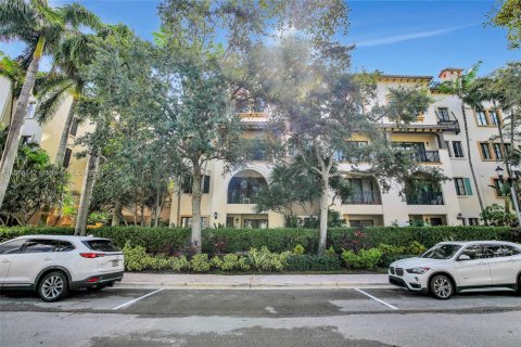 Copropriété à vendre à Sunrise, Floride: 2 chambres, 107.67 m2 № 1381690 - photo 1