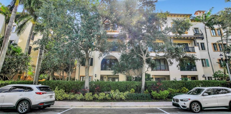 Condo in Sunrise, Florida, 2 bedrooms  № 1381690