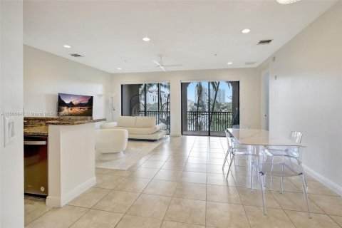 Copropriété à vendre à Sunrise, Floride: 2 chambres, 107.67 m2 № 1381690 - photo 9