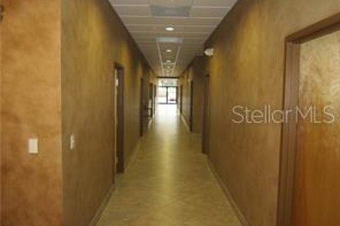 Commercial property in Tampa, Florida 4982.35 sq.m. № 634993 - photo 14