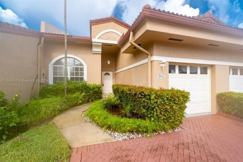 Villa ou maison à vendre à Tamarac, Floride: 2 chambres, 131.55 m2 № 1332585 - photo 24