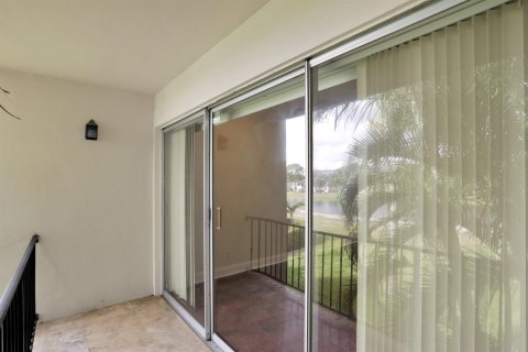 Adosado en venta en Pompano Beach, Florida, 2 dormitorios, 122.26 m2 № 868439 - foto 2