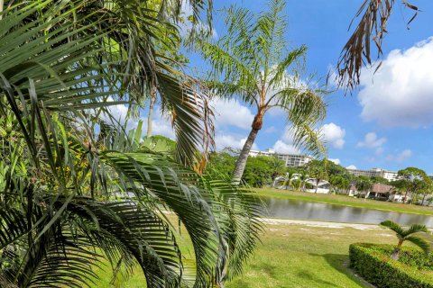 Townhouse in Pompano Beach, Florida 2 bedrooms, 122.26 sq.m. № 868439 - photo 3