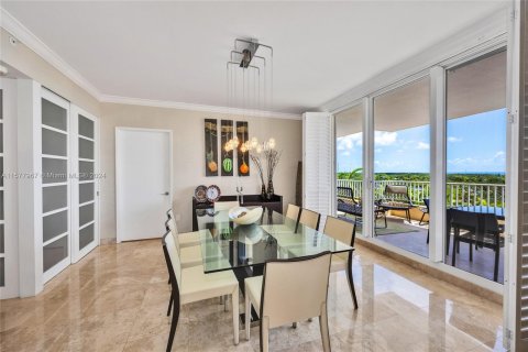 Condominio en venta en Key Biscayne, Florida, 2 dormitorios, 195.09 m2 № 1173274 - foto 11