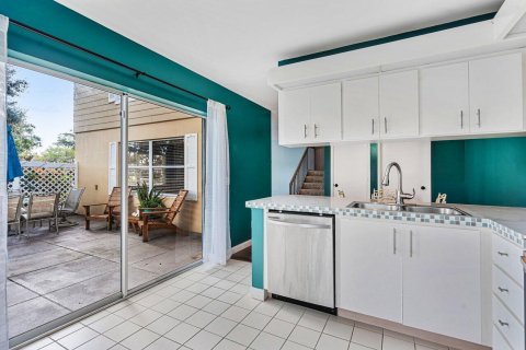 Touwnhouse à vendre à Boynton Beach, Floride: 2 chambres, 127.65 m2 № 1002448 - photo 9