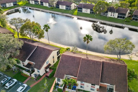 Condominio en venta en Boynton Beach, Florida, 3 dormitorios, 136.47 m2 № 1002445 - foto 4