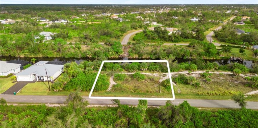 Terrain à Port Charlotte, Floride № 920456