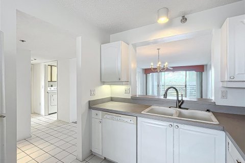 Condominio en venta en Bradenton, Florida, 2 dormitorios, 116.69 m2 № 1414683 - foto 13