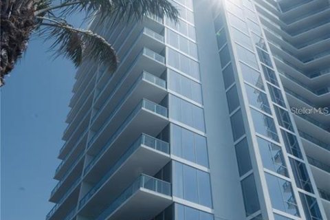 Condominio en venta en Tampa, Florida, 2 dormitorios, 160.07 m2 № 1346305 - foto 2