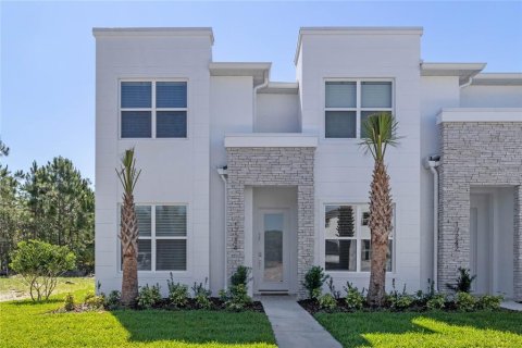 Adosado en venta en Clermont, Florida, 4 dormitorios, 175.4 m2 № 1346307 - foto 1