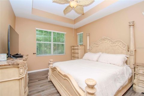 Casa en venta en Land O' Lakes, Florida, 3 dormitorios, 205.96 m2 № 1300957 - foto 28