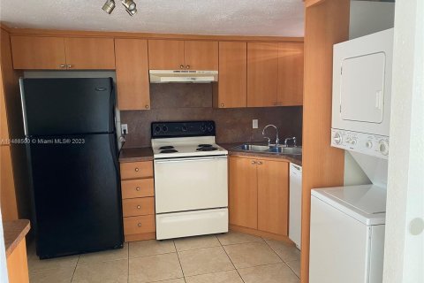 Condominio en venta en Coral Springs, Florida, 3 dormitorios, 133.78 m2 № 855342 - foto 3