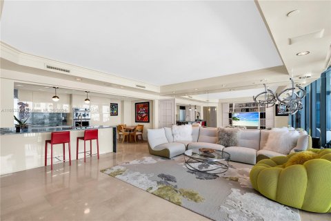 Copropriété à vendre à Miami Beach, Floride: 2 chambres, 142.14 m2 № 1347859 - photo 2