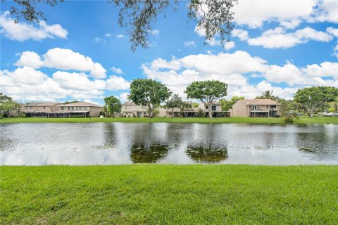 Adosado en venta en Davie, Florida, 2 dormitorios, 112.97 m2 № 1347830 - foto 25