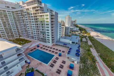 Condominio en venta en Miami Beach, Florida, 1 dormitorio, 91.04 m2 № 1178798 - foto 17