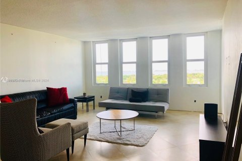 Condominio en venta en Miami Beach, Florida, 1 dormitorio, 91.04 m2 № 1178798 - foto 11