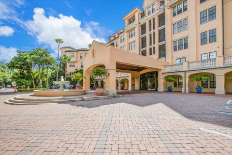 Condo in Kissimmee, Florida, 2 bedrooms  № 1354763 - photo 15