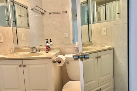 Copropriété à vendre à Deerfield Beach, Floride: 1 chambre, 66.8 m2 № 1155905 - photo 23