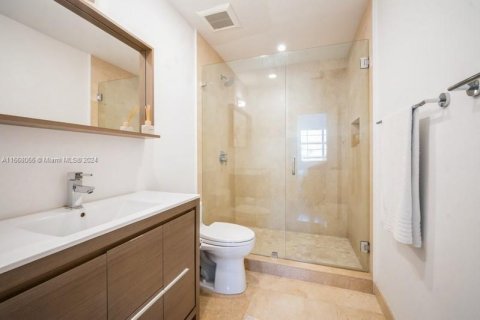 Adosado en venta en Aventura, Florida, 2 dormitorios, 116.13 m2 № 1384211 - foto 20