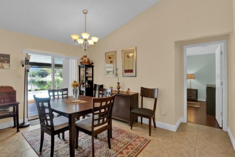 Villa ou maison à vendre à Kissimmee, Floride: 4 chambres, 129.41 m2 № 1354326 - photo 19