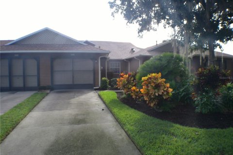 Villa ou maison à louer à Leesburg, Floride: 2 chambres, 104.05 m2 № 1354396 - photo 2