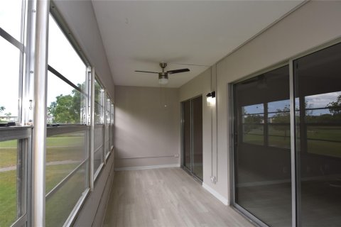 Copropriété à vendre à Coconut Creek, Floride: 2 chambres, 108.23 m2 № 1208082 - photo 17