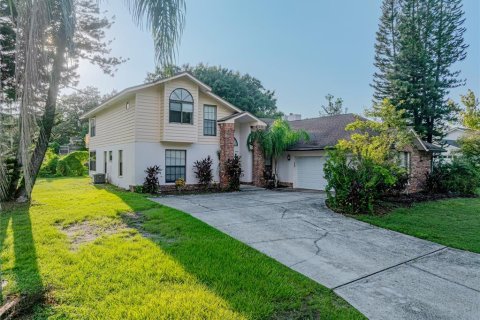 Villa ou maison à vendre à Lakeland, Floride: 4 chambres, 242.57 m2 № 1340665 - photo 1