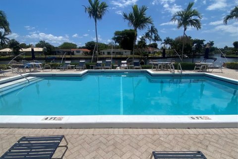 Condominio en venta en Pompano Beach, Florida, 1 dormitorio, 64.47 m2 № 1151777 - foto 11