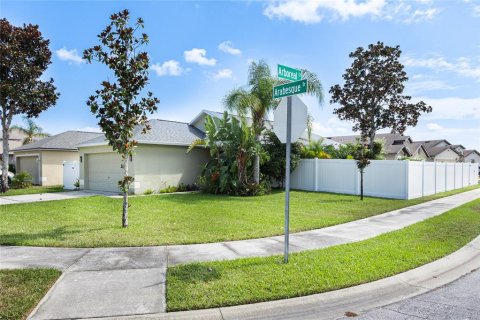 Villa ou maison à vendre à DeLand, Floride: 3 chambres, 109.25 m2 № 1335248 - photo 3