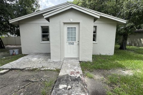 Villa ou maison à vendre à Orlando, Floride: 2 chambres, 85.47 m2 № 1352931 - photo 1