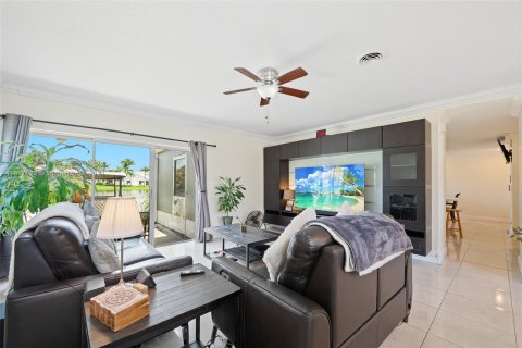 Villa ou maison à vendre à Davie, Floride: 3 chambres, 167.32 m2 № 1240326 - photo 4